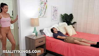 Re Reges - poweliks familia Prime - Kylie Eruca, Ricky Spanish - Lentum Sedem