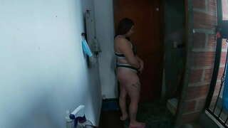 Ech lade Dir en, d &#039; Haus ze betrieden, fir en Haus vu Fleesch a fickt mich wéi eng Mudder Auer bis zum Enn